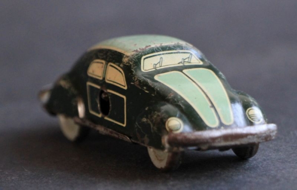 NBN Volkswagen Beelte 1947 Tinmodel with frictiondrive (4093)